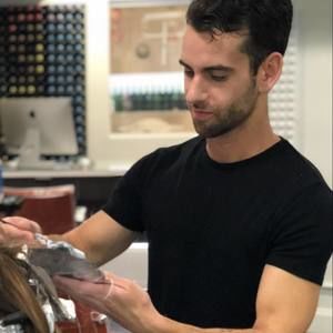 Meet your Posher, Lawrence